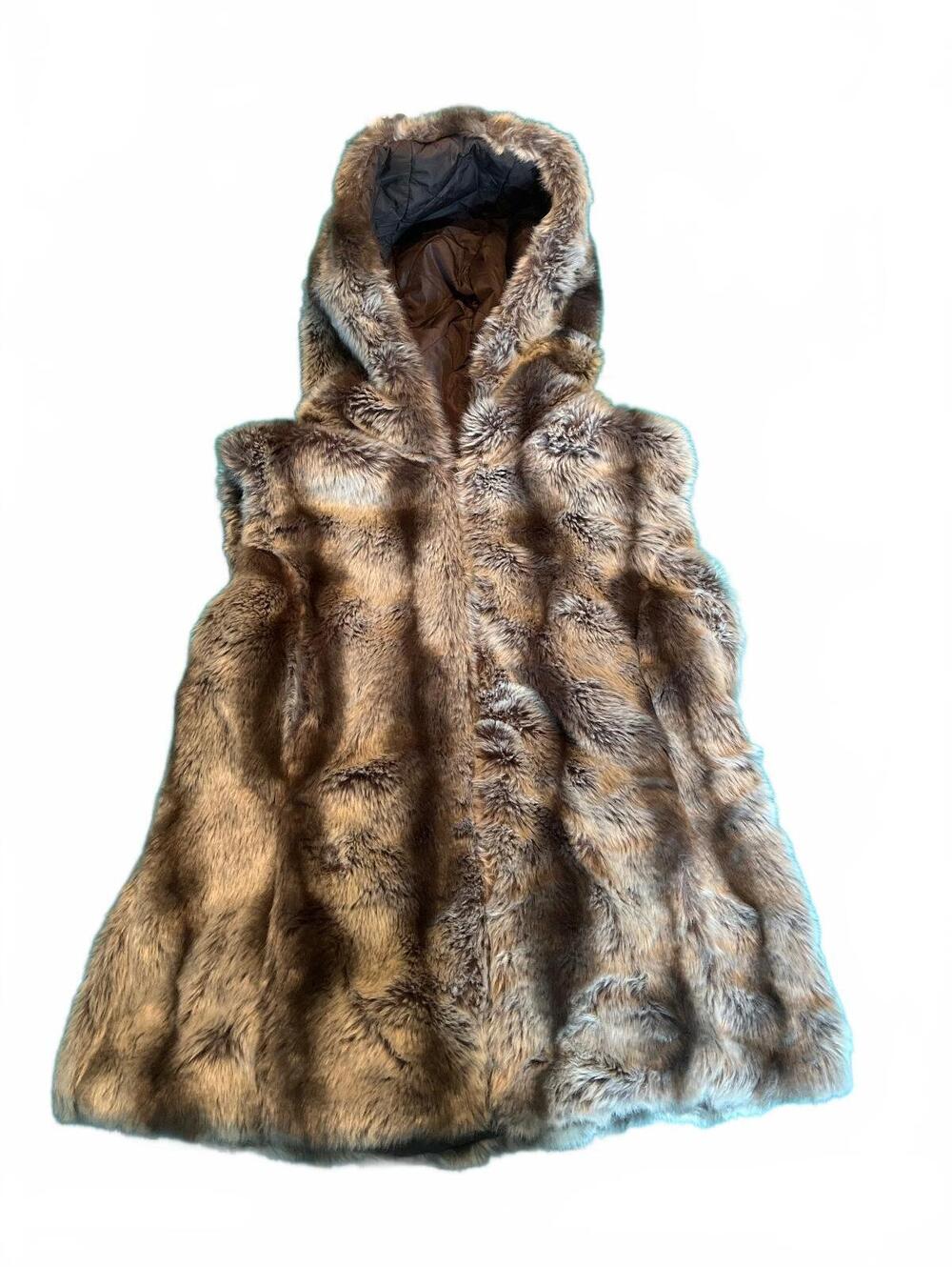 Kristen Blake Ladies Faux Fur Lined reversible Quilted Hooded Vest Size L/G